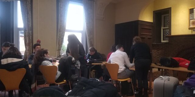 travail personnel dans la conference room de Loreto