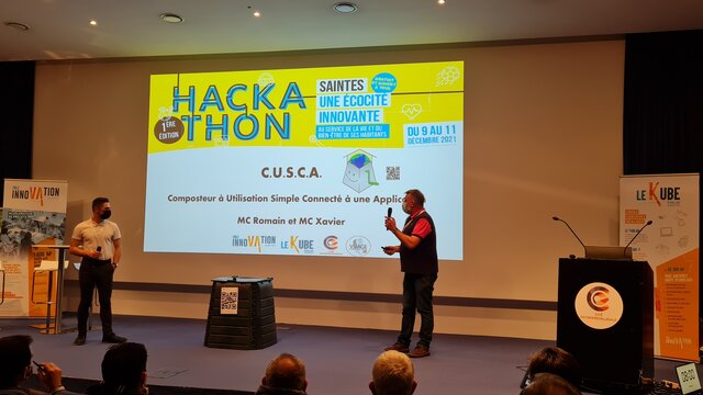 Romain et le composteur connecté